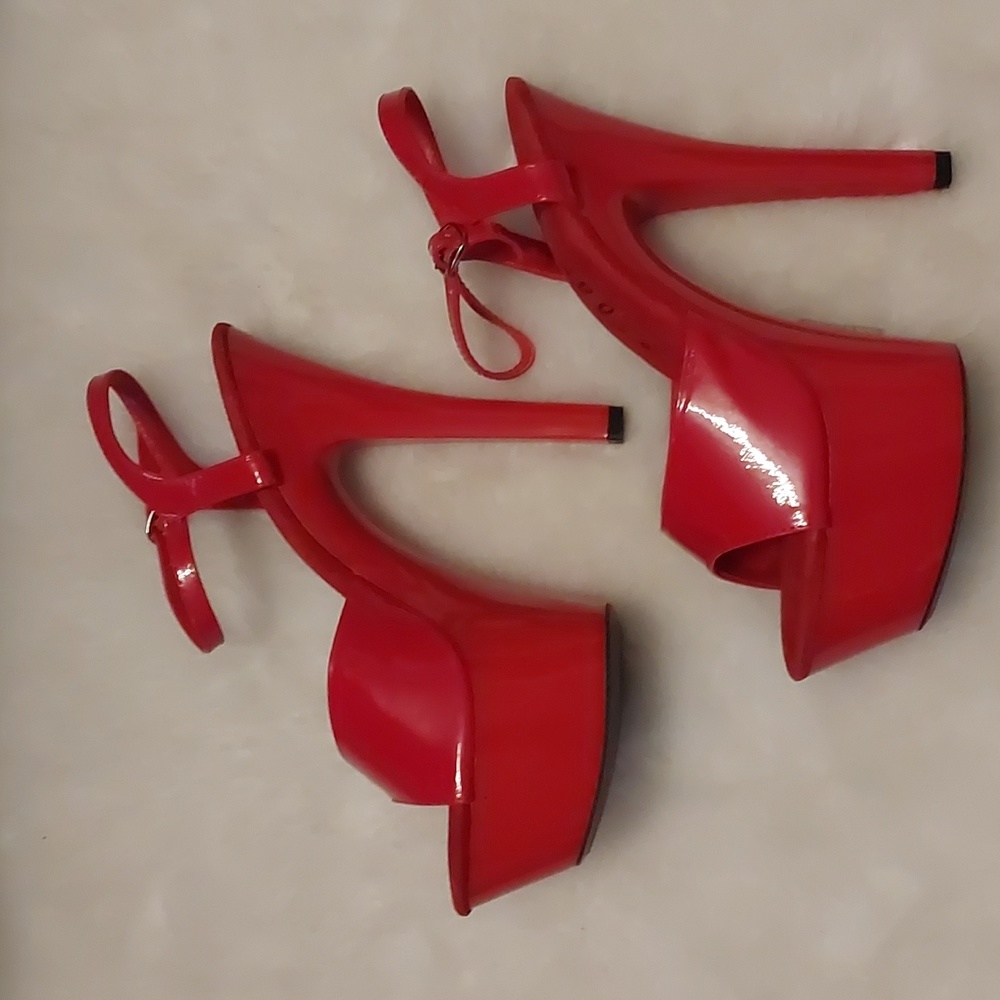 Red patent Ellie platform heels